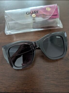 Quay Oversized Black Square Sunglasses